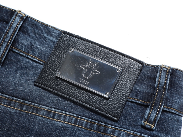 ブランドジーンズ全体デザイン